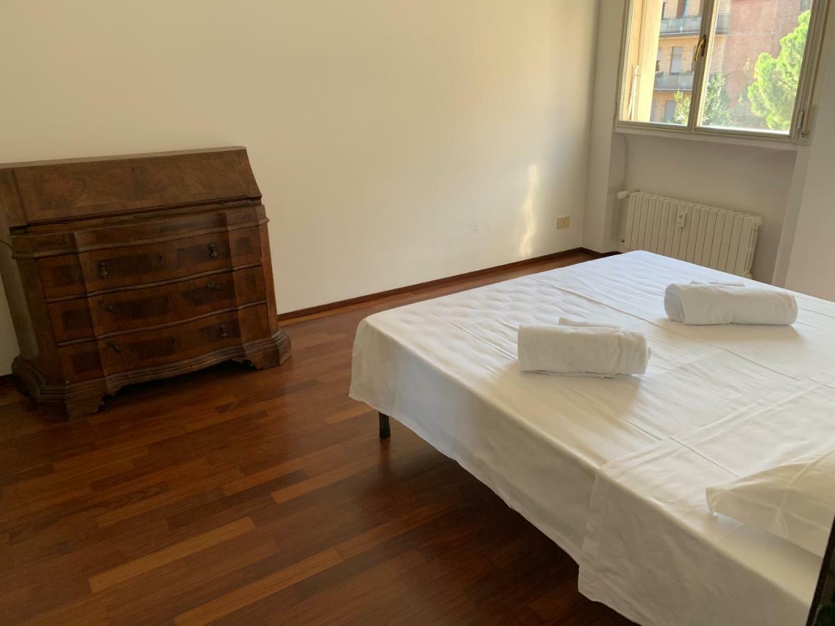 Whouse Luxury Universita' Bologna
